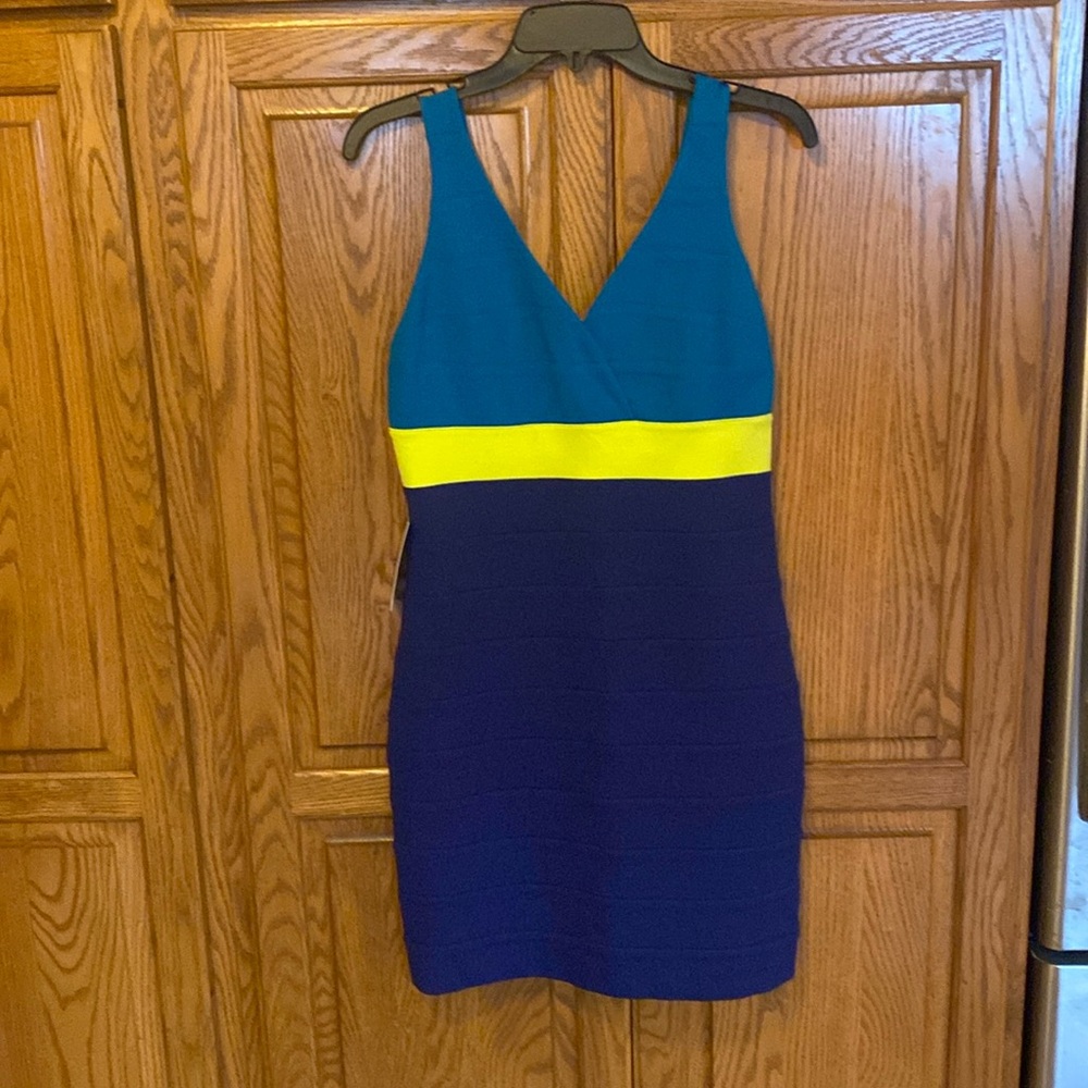 Express body con color block dress size medium NWT